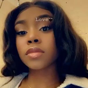 Meet your Posher, Akemi